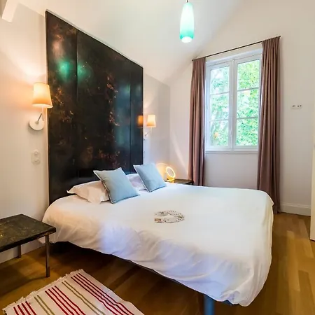 Les Ecuries Keyweek With Swimming Pool In Wooded Park Biarriz