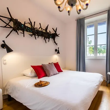 Villa Les Ecuries Keyweek With Swimming Pool In Wooded Park *